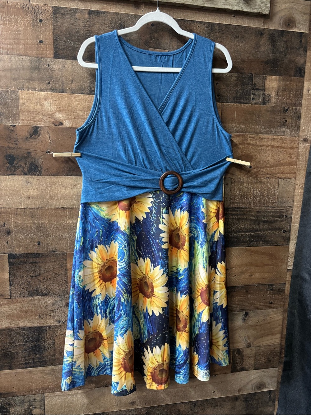 Sleeveless Blue Midi Dress with Sunflower-Print Skirt and Ring Waist